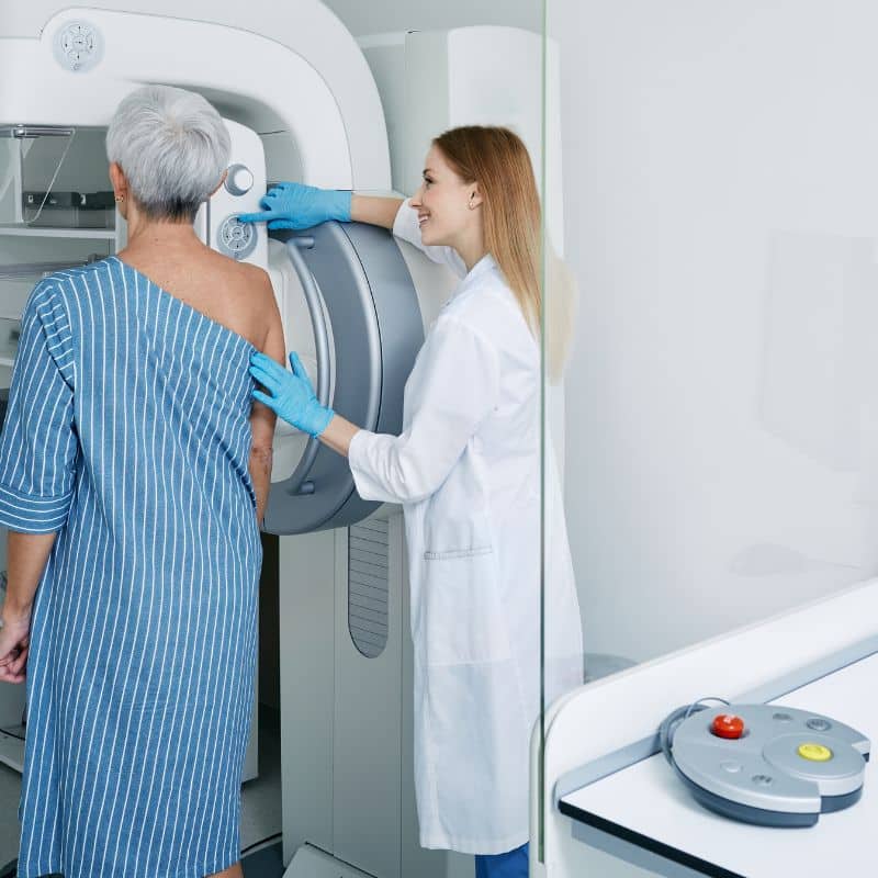 Mamografía unilateral por tomosíntesis, en Grupo VIVO.